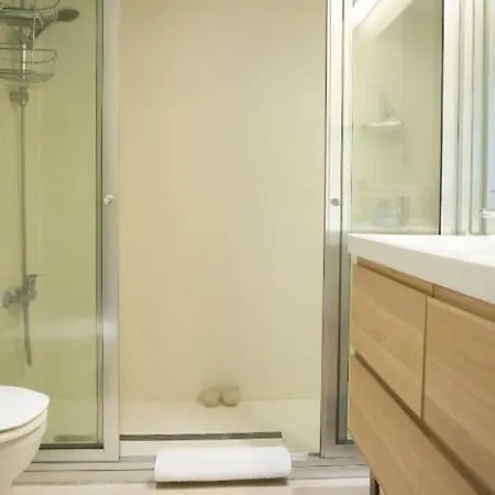 W Stunning View - Marina - Free Parking & Ac Διαμέρισμα