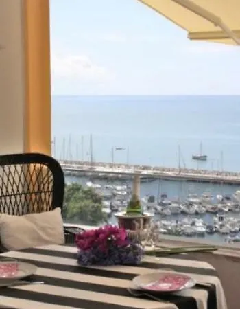 W Stunning View - Marina - Free Parking & Ac